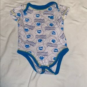 💙💙💙baby boy 5 bodysuits lot 💙💙💙
